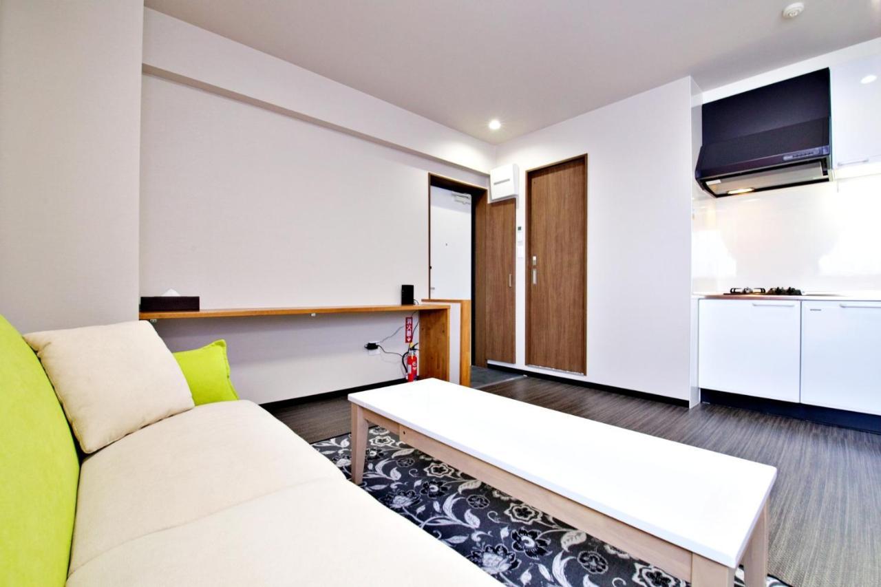 Tommy Condominium Wakasa 501 Наха Екстер'єр фото